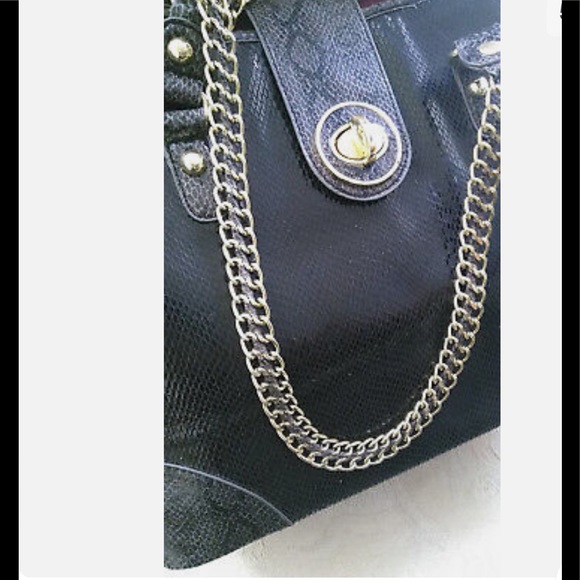 Kate Landry Python 🐍 Textured Oversized Tote - Picture 2 of 8